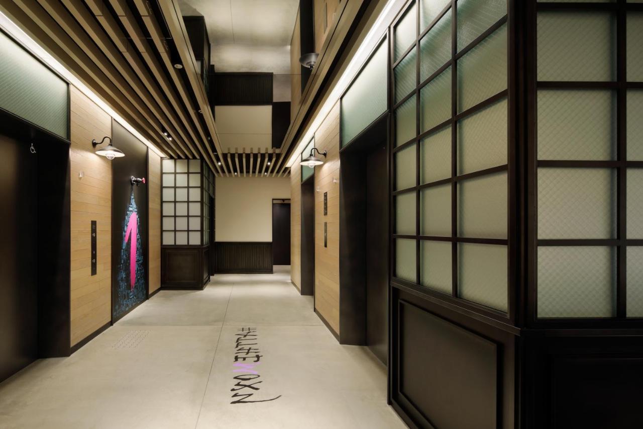 Moxy Osaka Shin Umeda Hotel Kültér fotó